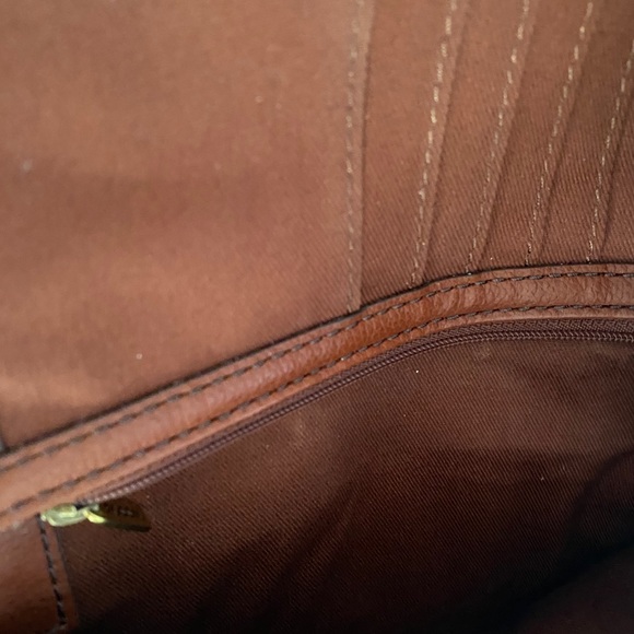 Fossil saddle brown soft leather wallet - Picture 6 of 7